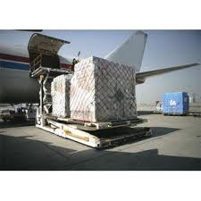 Tranport aerian de marfa