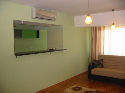 AP 2 CAM DE ICHIRIAT PIATA ALBA IULIA UNIRII 0721.339.995