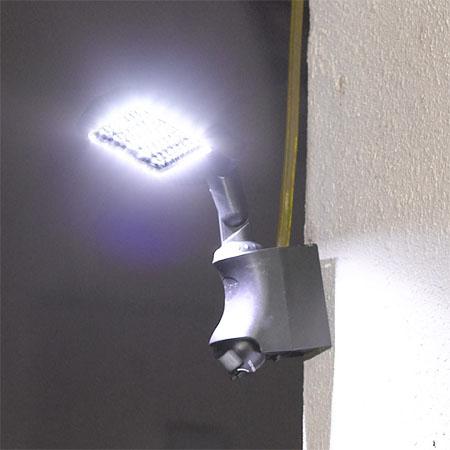 Securizare luminoasa solara cu senzor de miscare