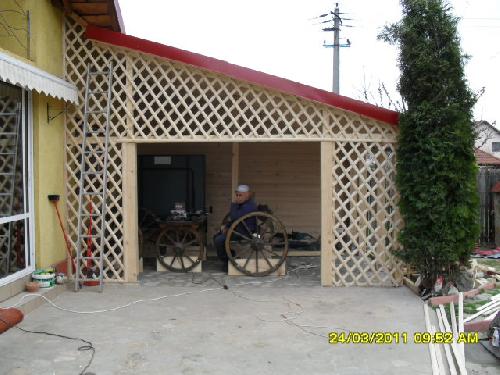 constructii din lemn cu PERGOLE(patrat/romb)