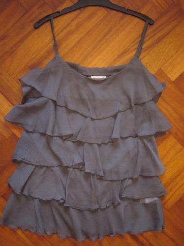 Bluza volane, firma Yessica