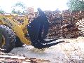 Graifer busteni buldoexcavator si incarcator frontal