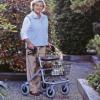Cadru de mers ROLLATOR pentru persoane cu dizabilitati motri