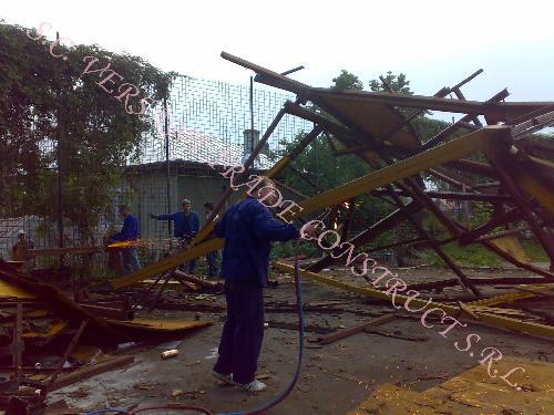 dezafectari structuri metalice