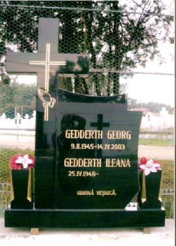 Cruci granit urziceni