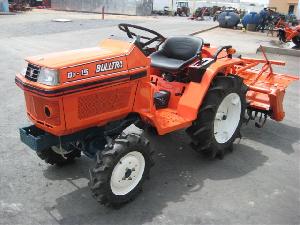 Tractor Kubota B1-15DT