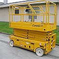 WEST LIFT MOBILE SRL