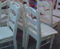 Mobilier din lemn masiv