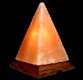 Lampa sare Piramida