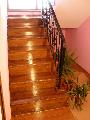 Scari lemn stejar cu balustrada fier forjat