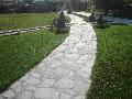 alee din piatra neregulata