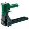 Capsator pneumatic pentru inchidere cutii carton - Capsatoar