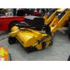 Perie asfalt buldoexcavator si tractor