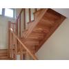 Scara din stejar imbinat in dinti