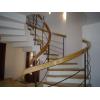 Scara interioara elicoidala cu mana curenta din stejar