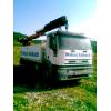 Transport cu autocamion dotat cu macara si remorca atasabil