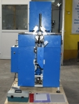 Masina semiautomata de intrudus blocul de carte in coperti