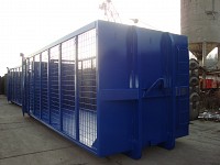 Container abroll cu pereti din plasa