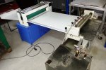 Masina de caserat semiautomata cu ungere la cald