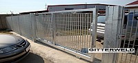 Porti, Usi metalice