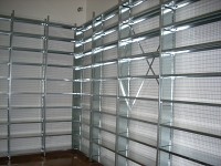 RAFTURI METALICE PENTRU MUZEE