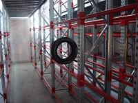 Rafturi metalice pentru anvelope