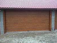 usi de garaj izolate