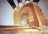 Scari interioare suspendate