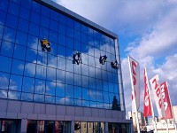 Curatenie spatii comerciale