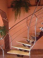 Scari interioare otel