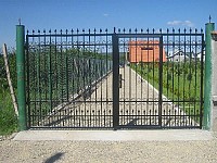 Poarta acees auto din fier forjat