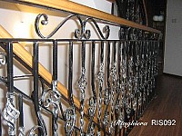 Scari fier forjat cu mana curenta din lemn