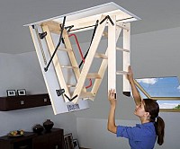 Scara de acces la pod LWS Smart