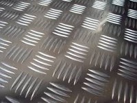 tabla striata aluminiu