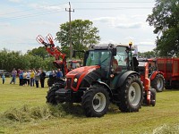 Tractoare noi URSUS dotate cu motoare Perkins