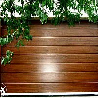 Usi garaj sectionale automatizate