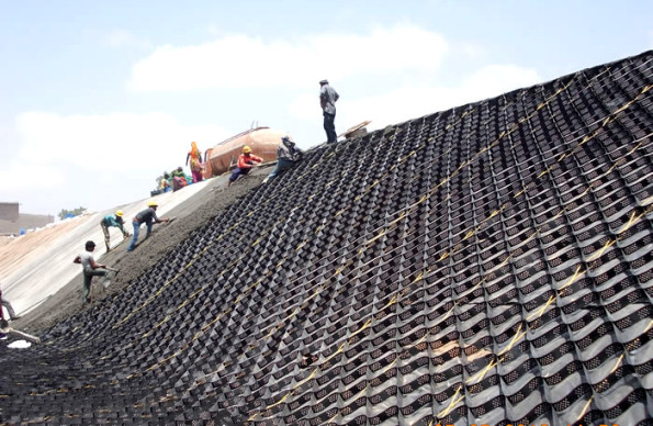 Geogrile | materiale geosintetice