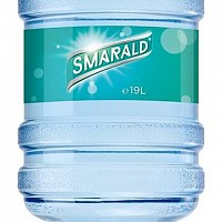 apa plata naturala