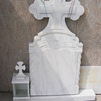 cruci morminte