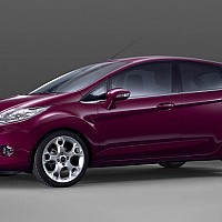 inchirieri ford fiesta