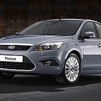 inchiriere ford focus