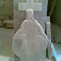 monumente funerare marmura