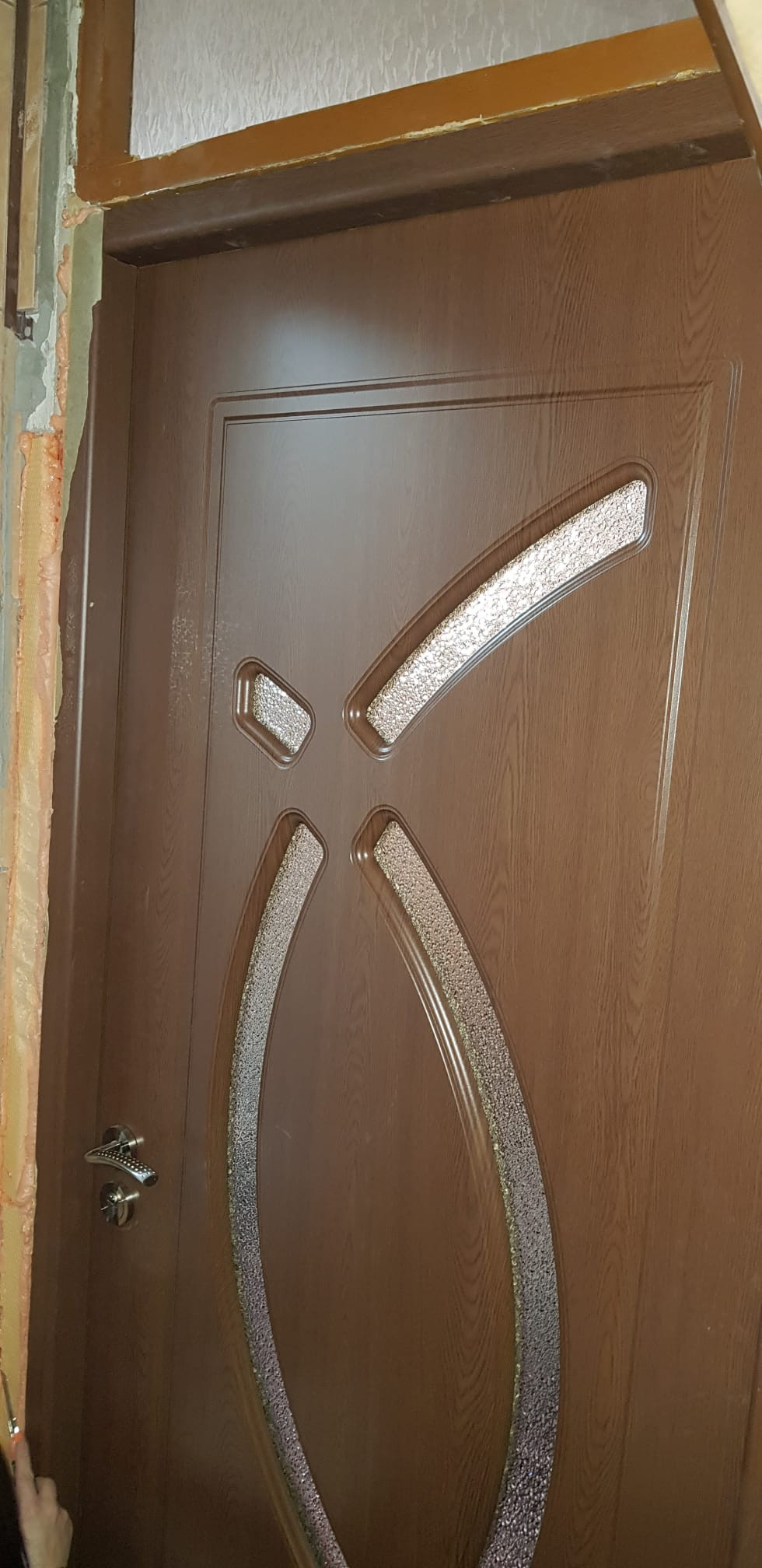 Montaj Usi De Interior Si Exterior, Phoenix Building Construct Srl