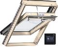 Fereastra de mansarda electric si solara Velux