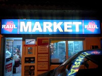 Casete-firme luminoase