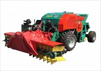 Combina autopropulasata pentru recoltat nuci,alune,castane