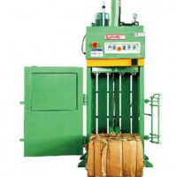 Presa hidraulica manuala de balotat deseuri 10 to