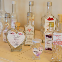 Sticle,etichete,pungi nunta Zalau