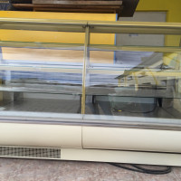 Vitrina frigorifica prajituri