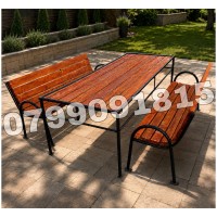 Set masa & 2 banci pentru PARC / GRADINA ( spatiu verde )